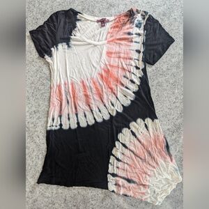Short sleeve, super soft tunic - tie-dye